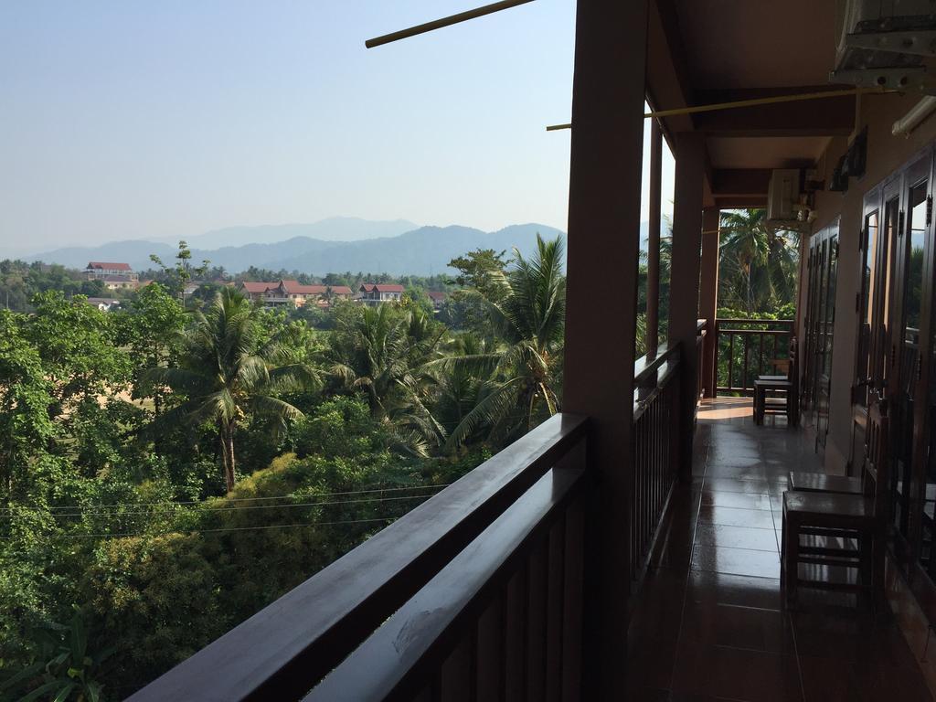 Happy River View Hotel Vang Vieng Eksteriør billede