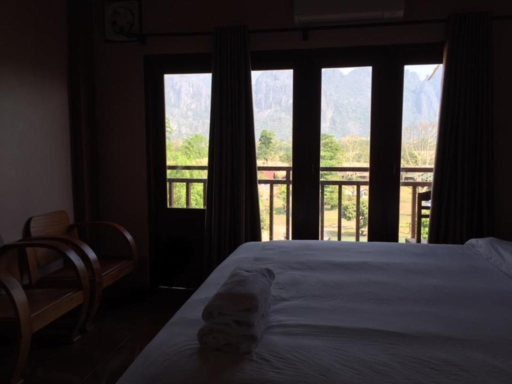 Happy River View Hotel Vang Vieng Eksteriør billede