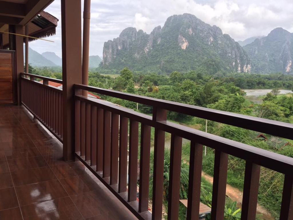 Happy River View Hotel Vang Vieng Eksteriør billede
