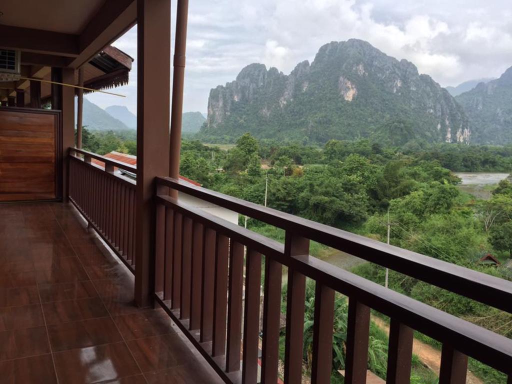 Happy River View Hotel Vang Vieng Eksteriør billede