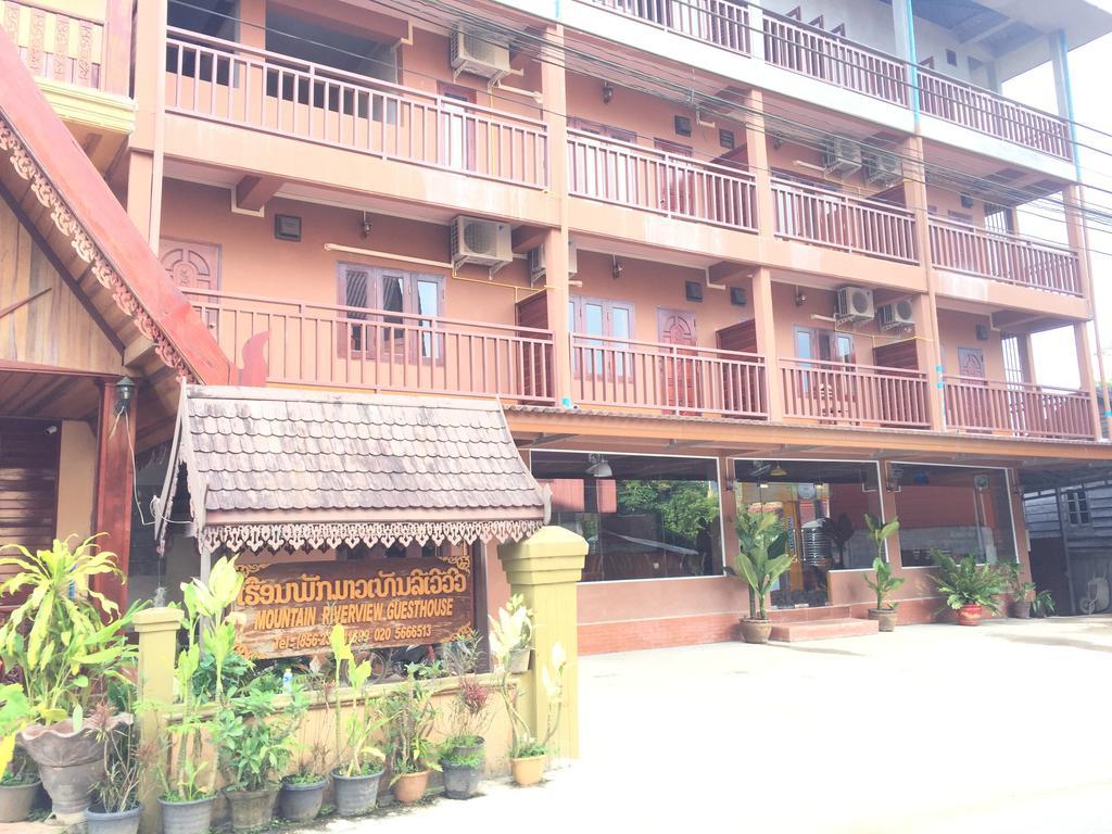 Happy River View Hotel Vang Vieng Eksteriør billede