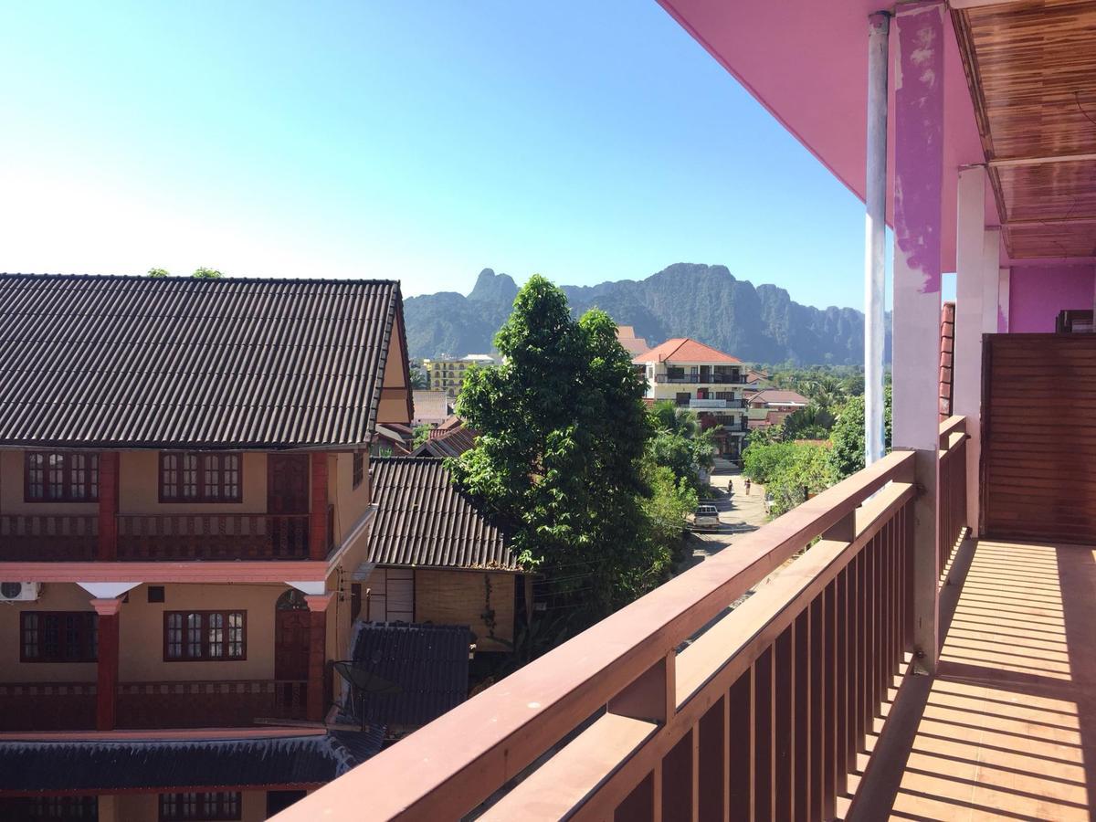 Happy River View Hotel Vang Vieng Eksteriør billede