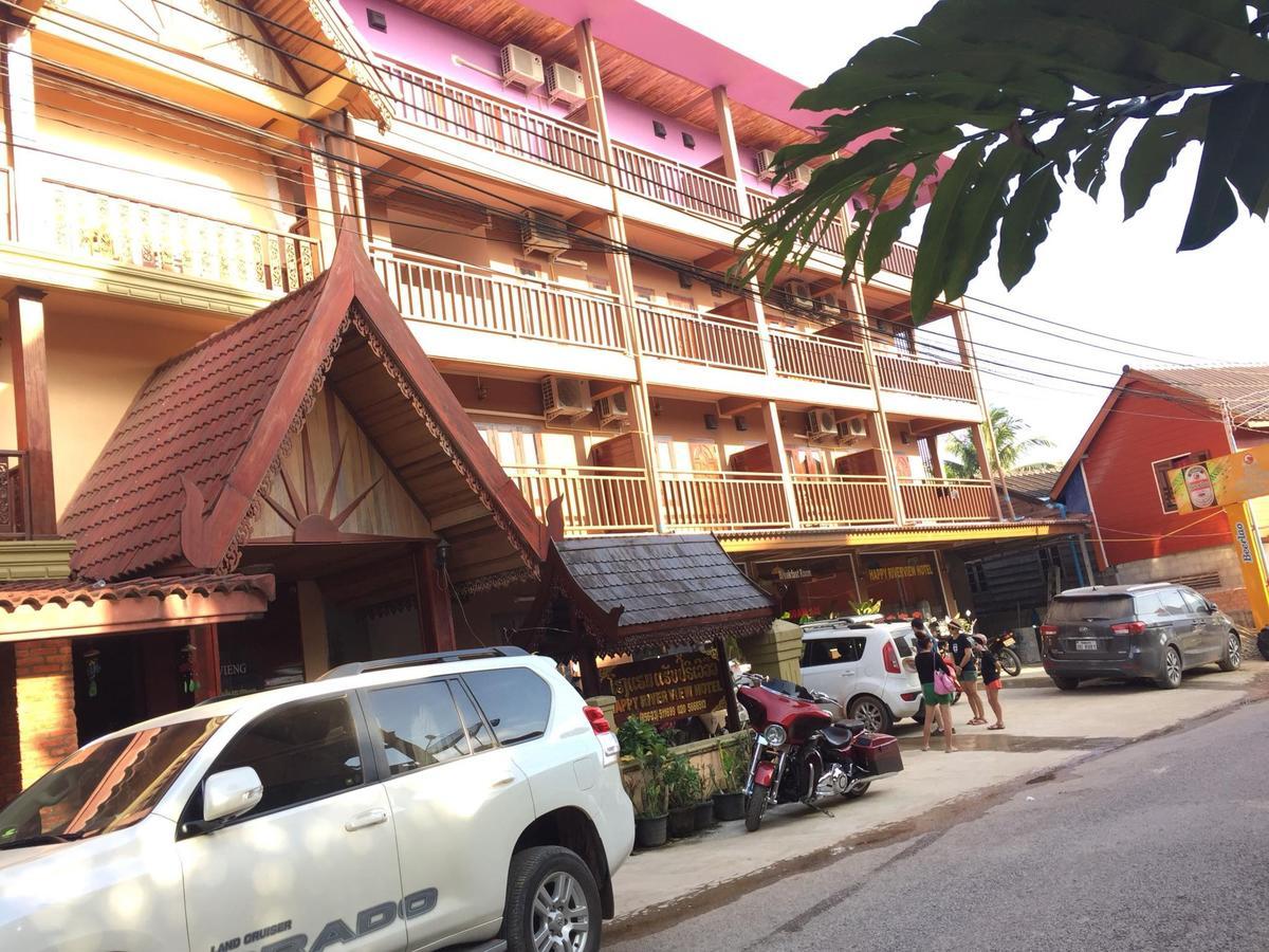 Happy River View Hotel Vang Vieng Eksteriør billede